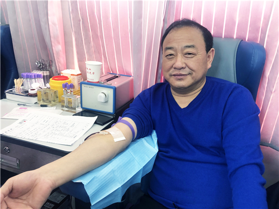 懷感恩之心 回社會(huì)之情 ——陜西興科房建集團(tuán)積極開(kāi)展主題獻(xiàn)血活動(dòng)