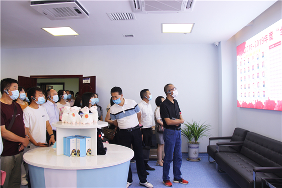 全市精神文明創(chuàng)建工作觀摩活動走進(jìn)市中心血站